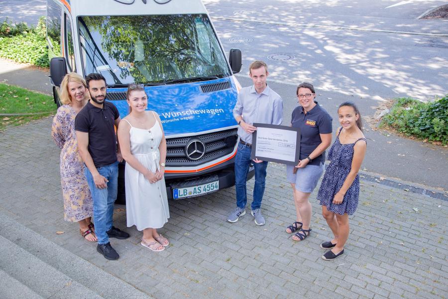 Doch dort, wo das Geld fehlt, helfen Sterntaler aus