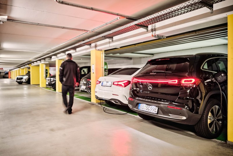 Elektro- und Hybridfahrzeuge bei STAR