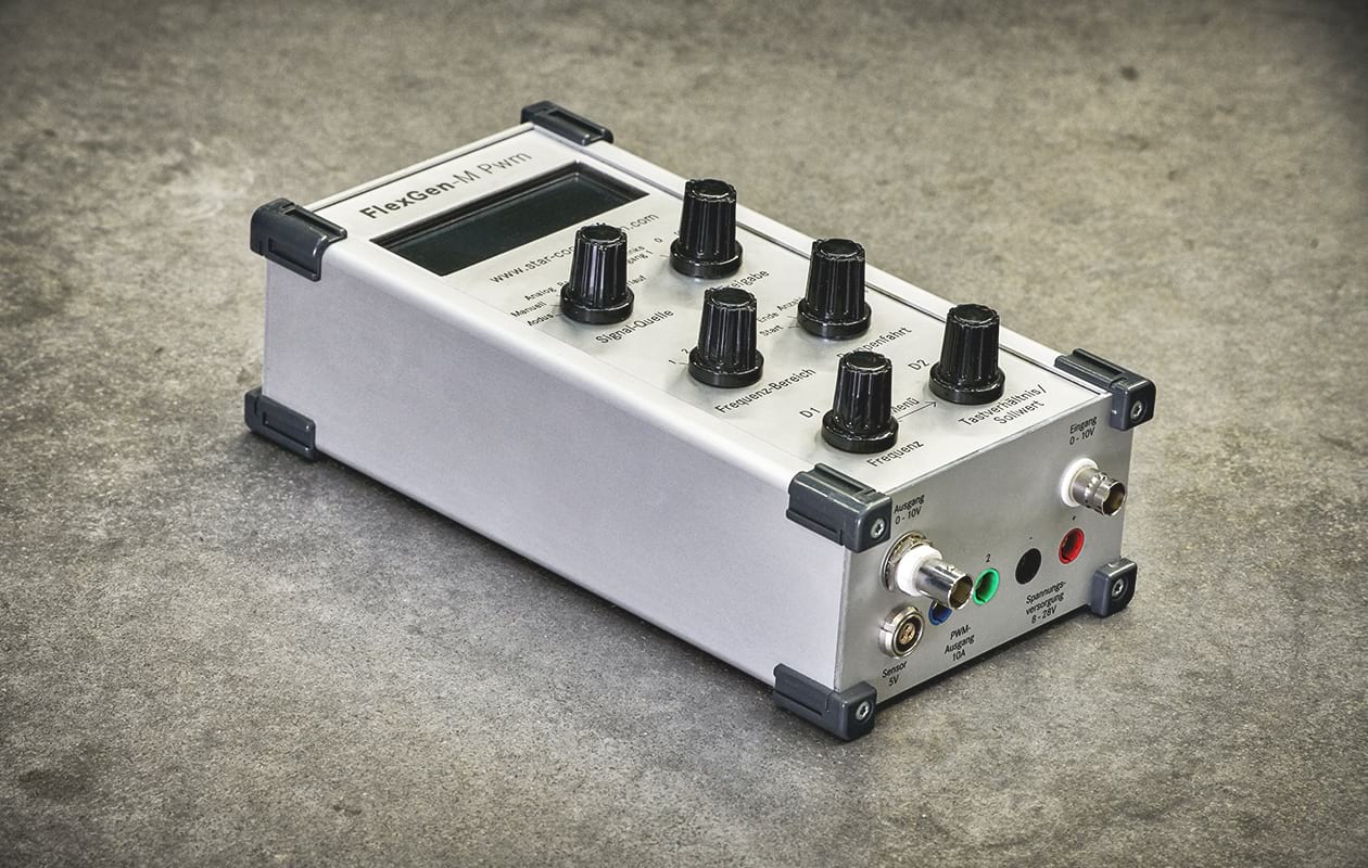 GENERATION AND SIMULATION OF ELECTRICAL SIGNALS FOR ACTUATORS AND SENSORS